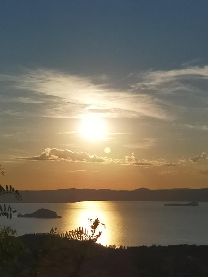 Appartamento A Marta Nel Lago Di Bolsena Exterior photo